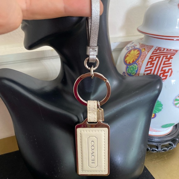 Coach Purse Charm FOB Key Ring Keychain - Picture 4 of 5
